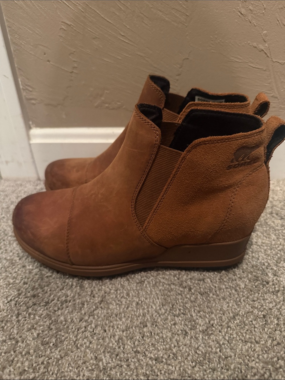 Sorel women’s Brown Leather Joan wedge Booties